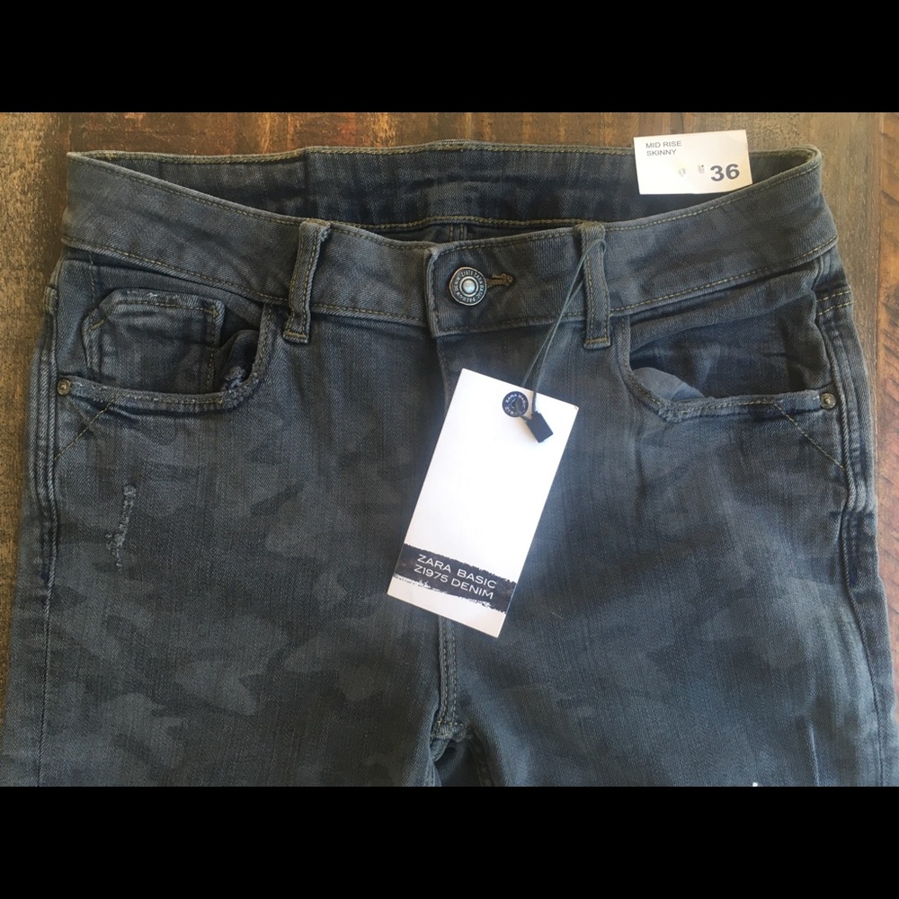 NWT Zara Distressed Camouflage Denim Jeans